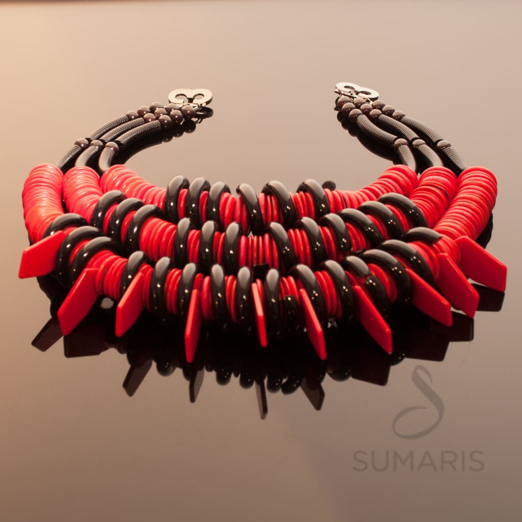 RED SPRING Necklace