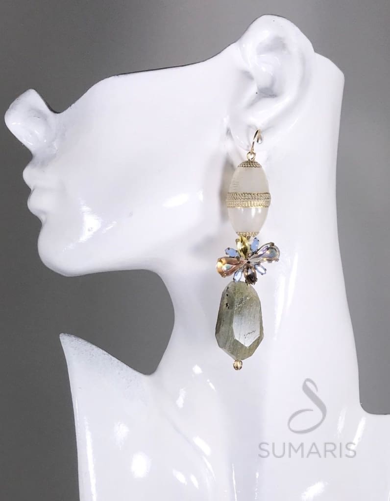 TIED UP WITH A BOW Earrings